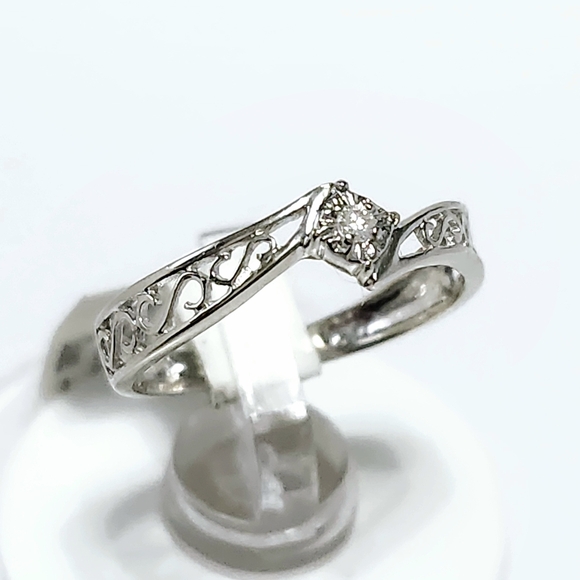 10K Gold Diamond filigree Ring sz 4.5 - Picture 6 of 11